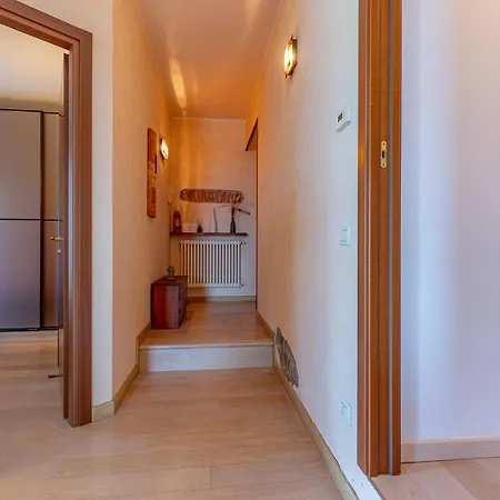 Como-blevio View + Private Garage *