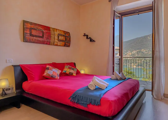 Como-blevio View + Private Garage *