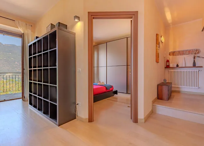 Como-blevio View + Private Garage