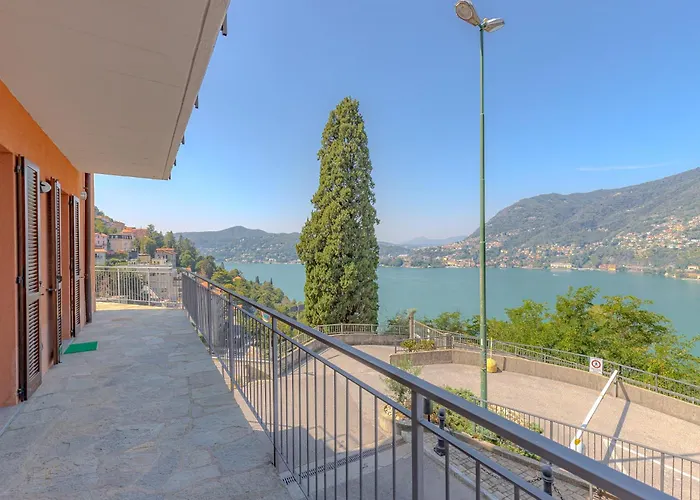 Διαμέρισμα Como-blevio View + Private Garage *