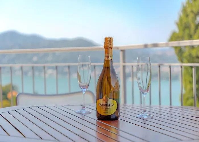 Como-blevio View + Private Garage