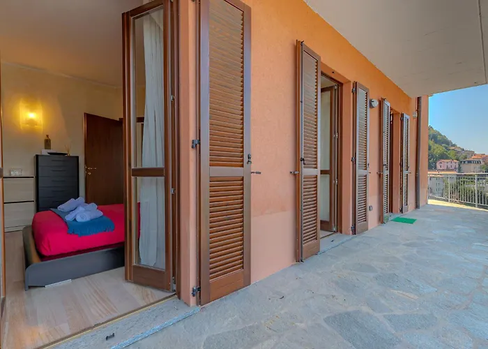 Apartment Como-blevio View + Private Garage *